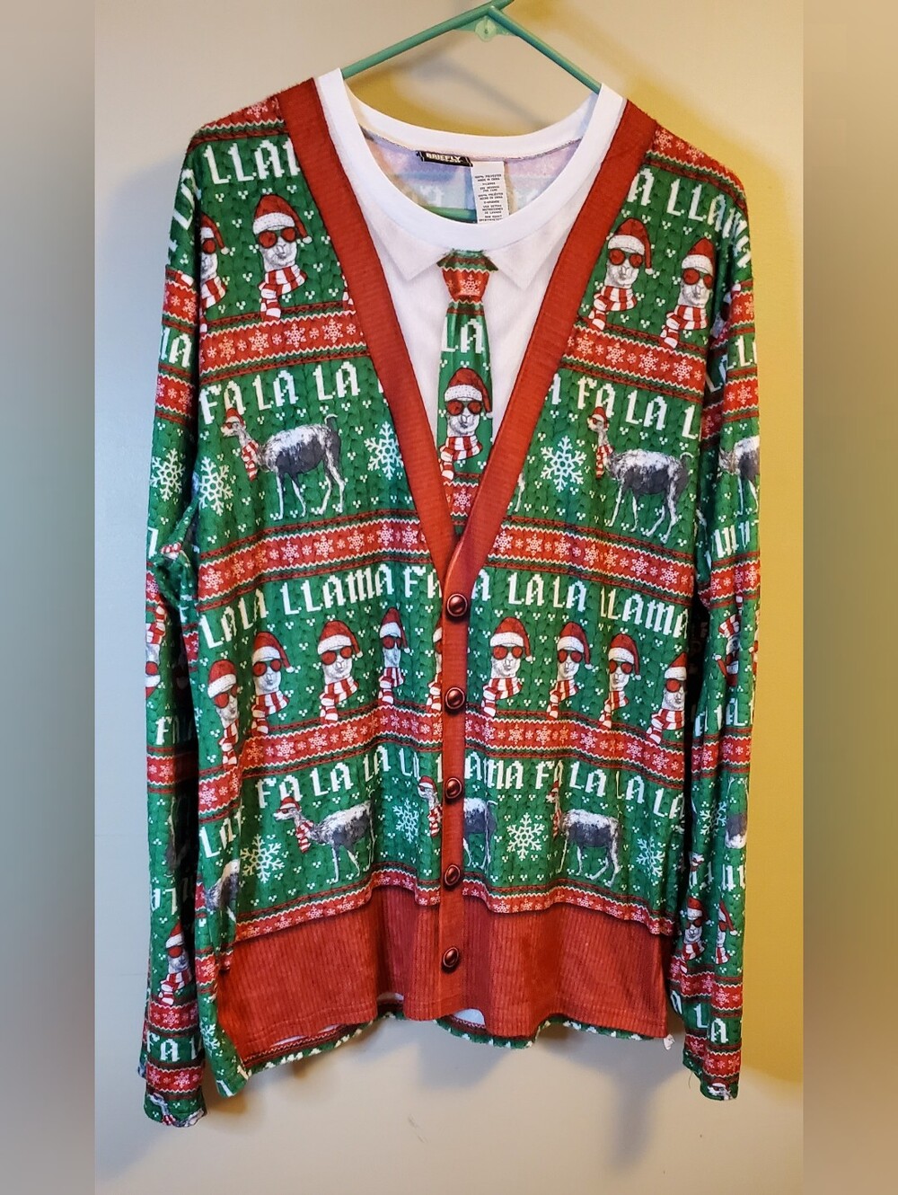Briefly Stated Mens XL Funny Christmas Shirt Llama Ugly Sweater Look Holiday